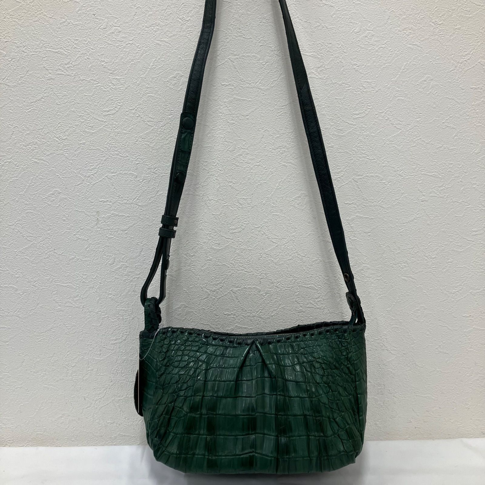 4930 【美品】 IBIZA イビサ イビザ ショルダーバッグ グリーン レザー