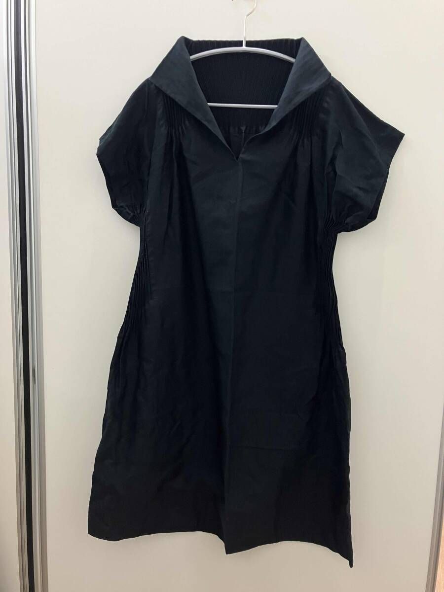ISSEY MIYAKE イッセイミヤケ IM68-FH005 プリーツ 切替 ノースリーブワンピース ブラック 2