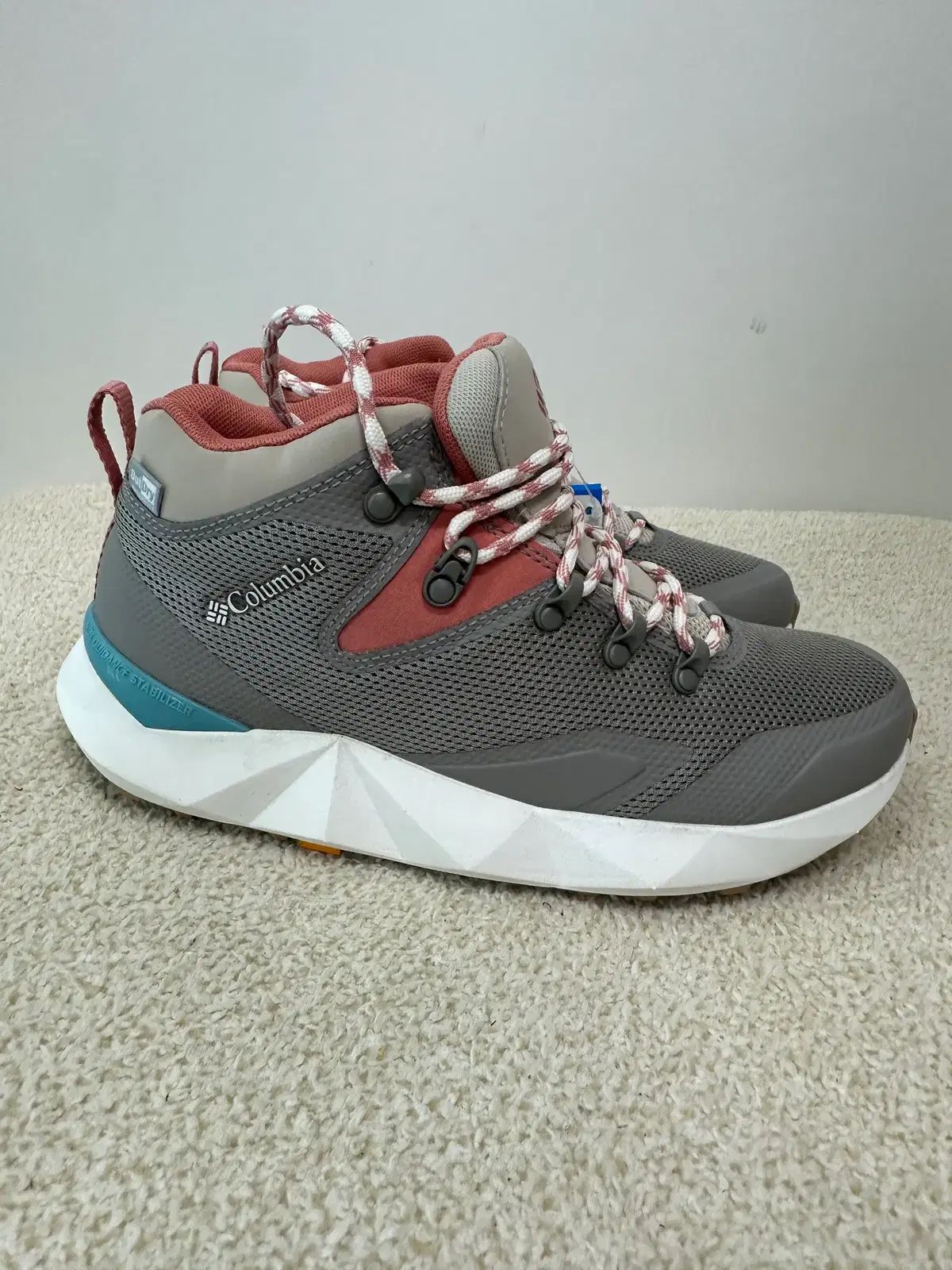 Columbia コロンビア レディース サン(SAN) 登山靴 245 サイズ