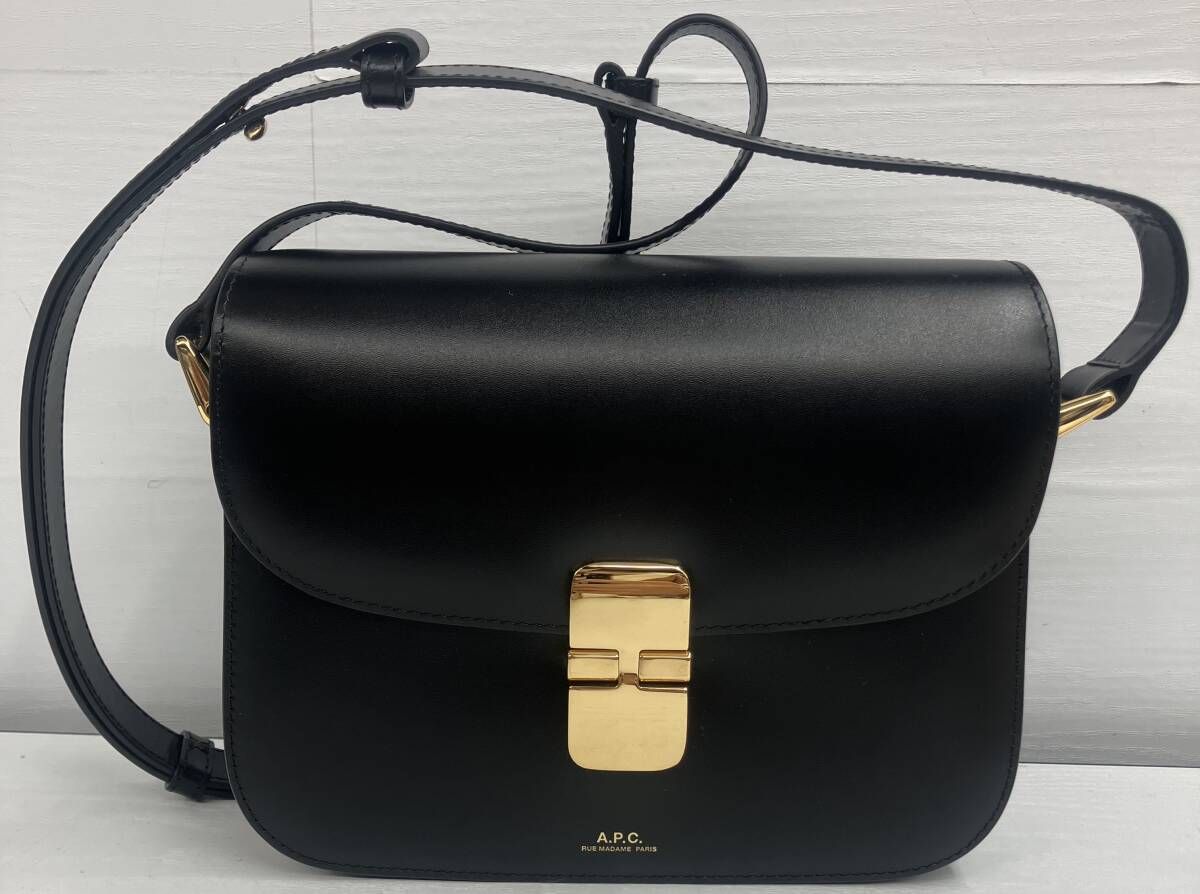 【美品／新品タグ付き】A.P.C アーペーセー ショルダーバッグ GRACE mini BAG グレース ミニ バッグ 23232-1-02649 牛革 ブラック 保存袋付