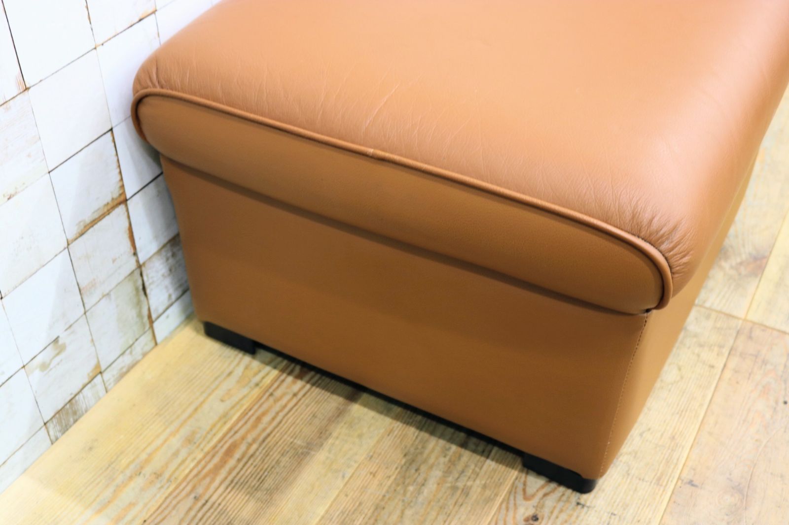 T04260 M – 冨士ファニチア株式会社｜FUJI FURNITURE Co.,Ltd
