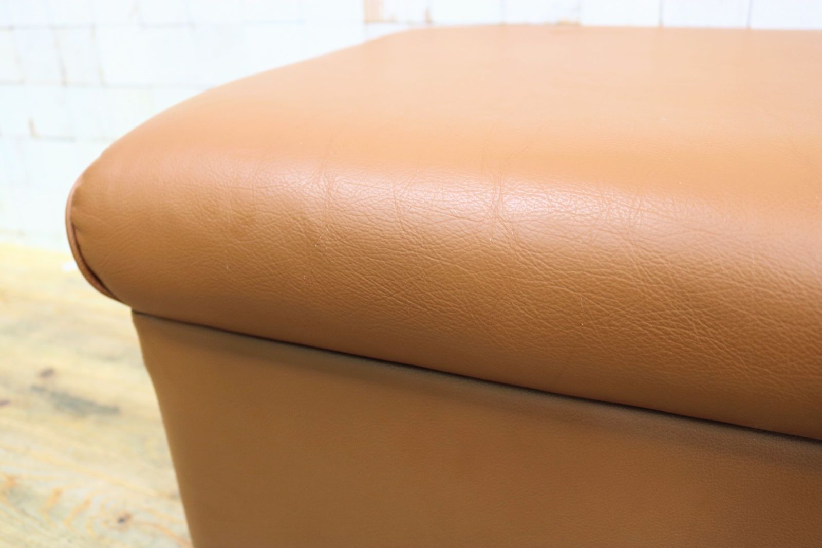 T04260 M – 冨士ファニチア株式会社｜FUJI FURNITURE Co.,Ltd