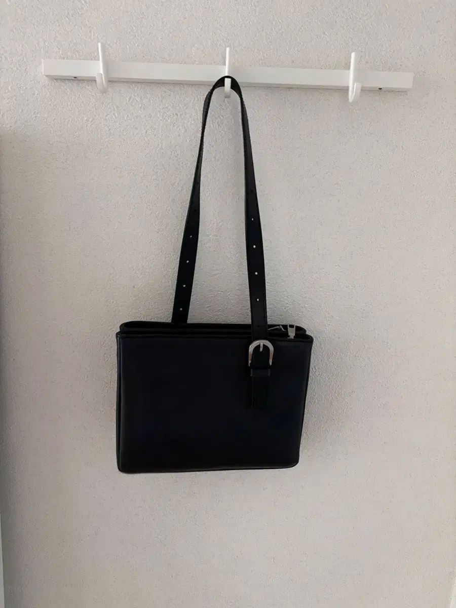 MINITMUTE ツインショルダーバッグ 出品