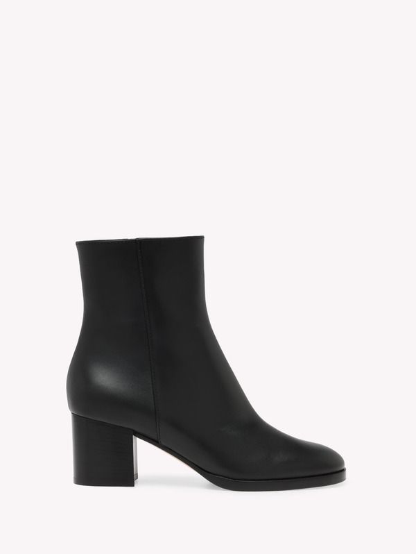 ジャンヴィト ロッシ レディース シューズ ブーツ・レインブーツ Gianvito Rossi Santiago Bootie Black Calf ブラック