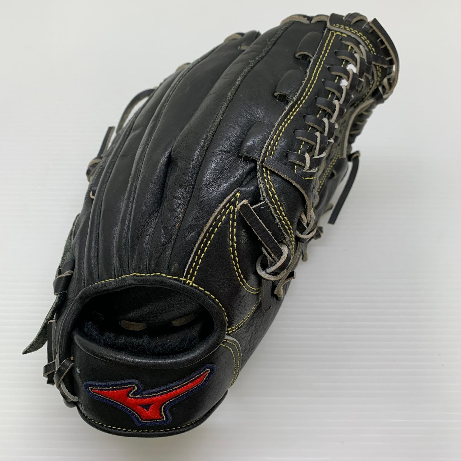 ミズノ MIZUNO ビクトリーステージ 2GN36230 軟式 大人 一般 内野手用 グローブ グラブ 右投げ 中古品 野球 8942