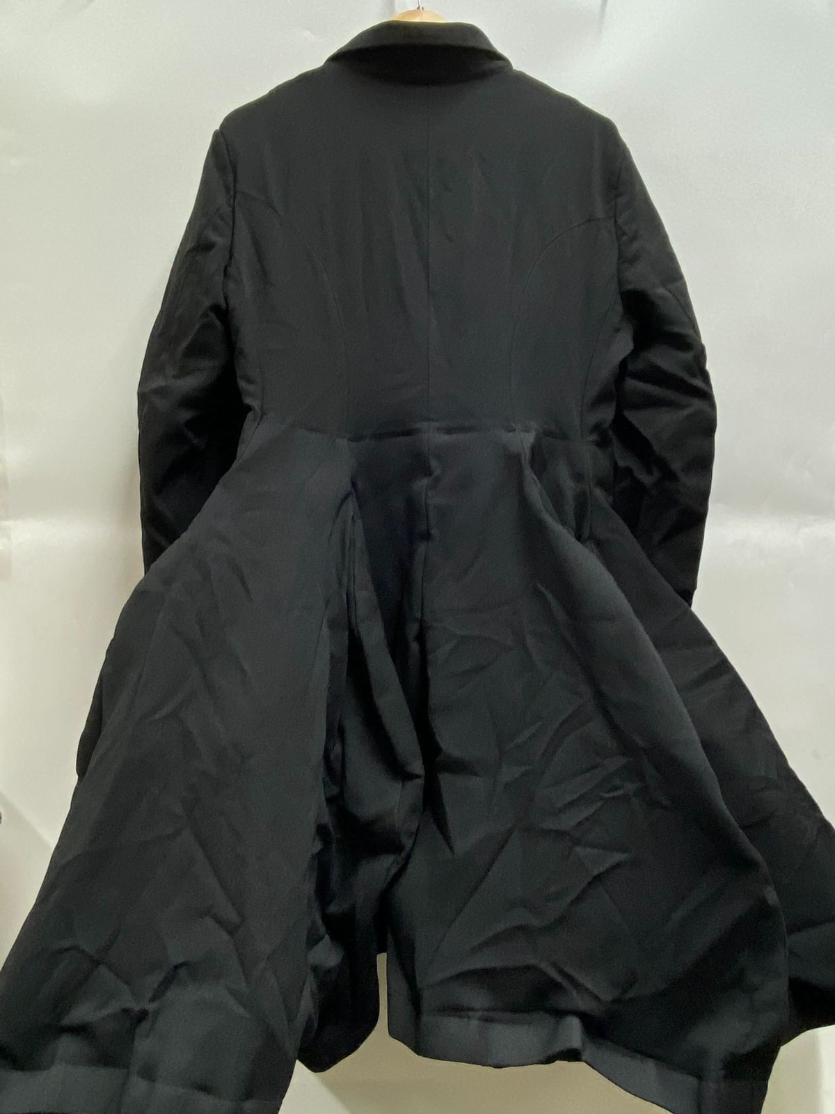 23SS コムデギャルソン オムプリュス コート S 黒 COMME des GARCONS 
