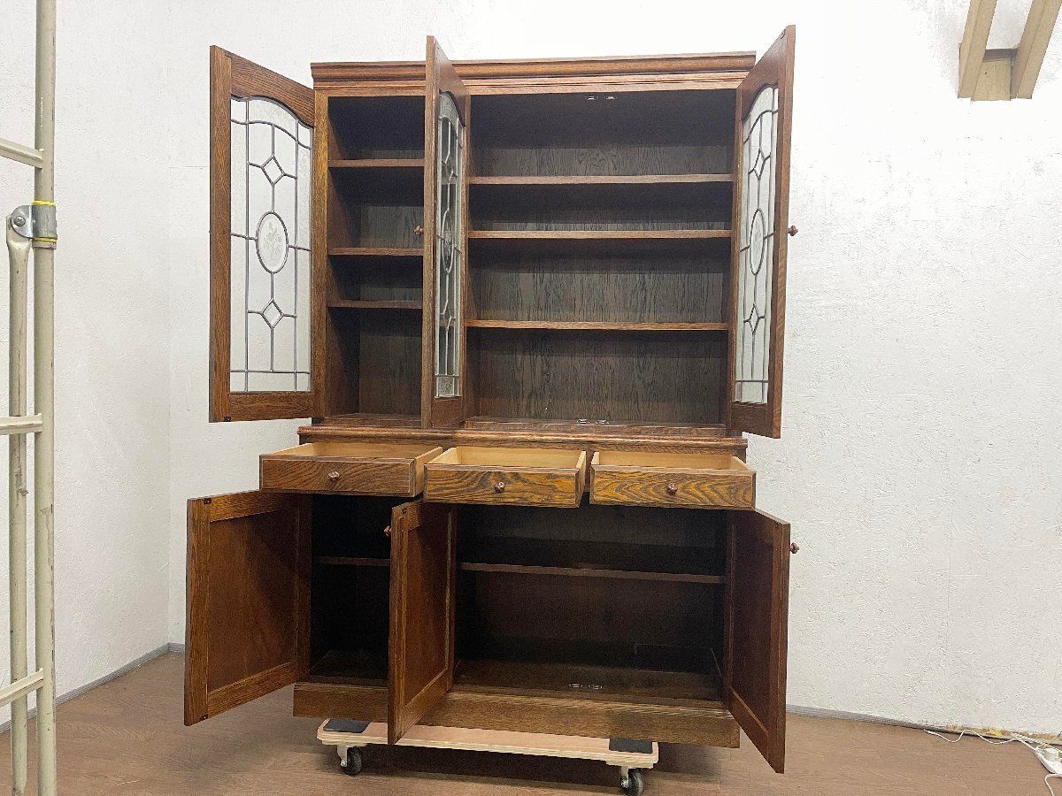 □三越家具 カントリーハウス ブルージュシリーズ ステンドグラス