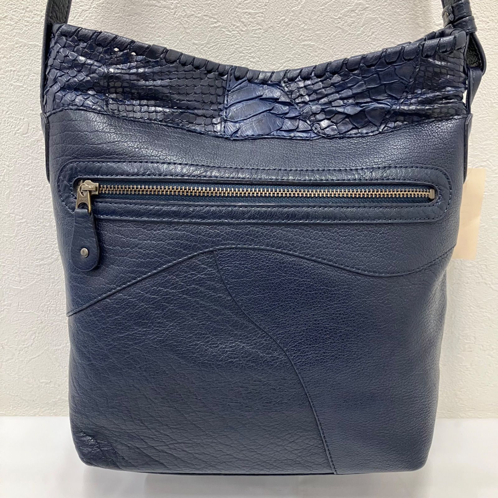 4932 【美品】 IBIZA イビサ イビザ ショルダーバッグ ネイビー 紺