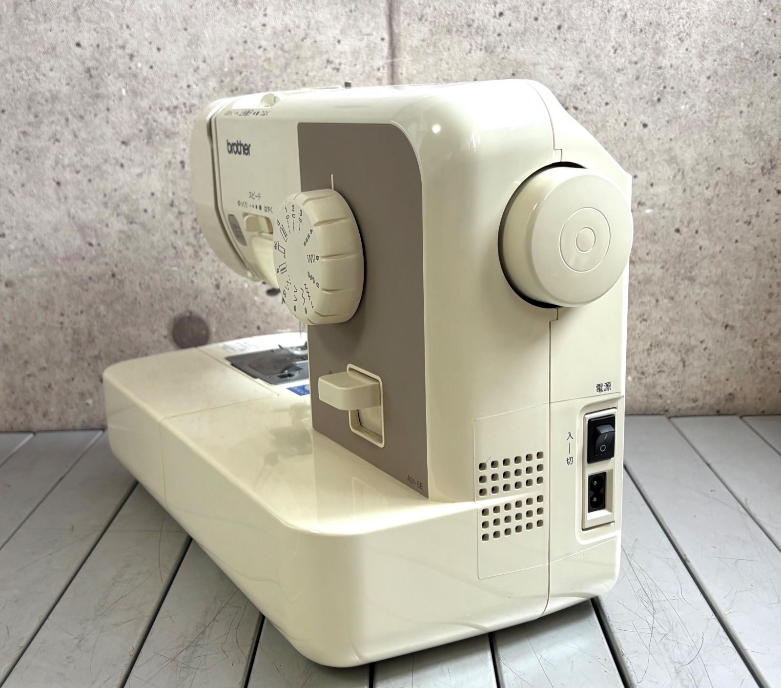 brother ブラザー EL117 家庭用コンパクトミシン 簡単操作 フット brother ブラザー EL117 家庭用コンパクトミシン 簡単操作 フット