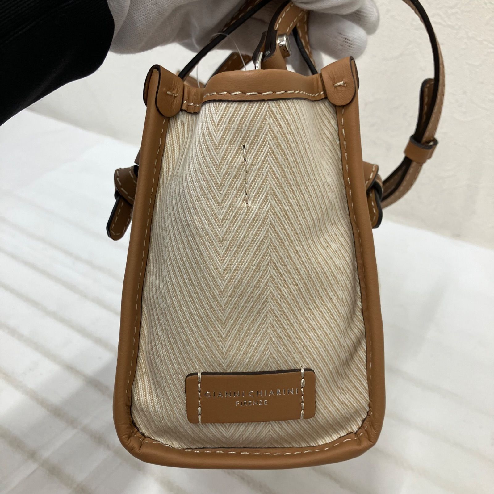 Y4950 【美品】 GIANNI CHIARINI ジャンニキャリーニ ジャンニキアリー