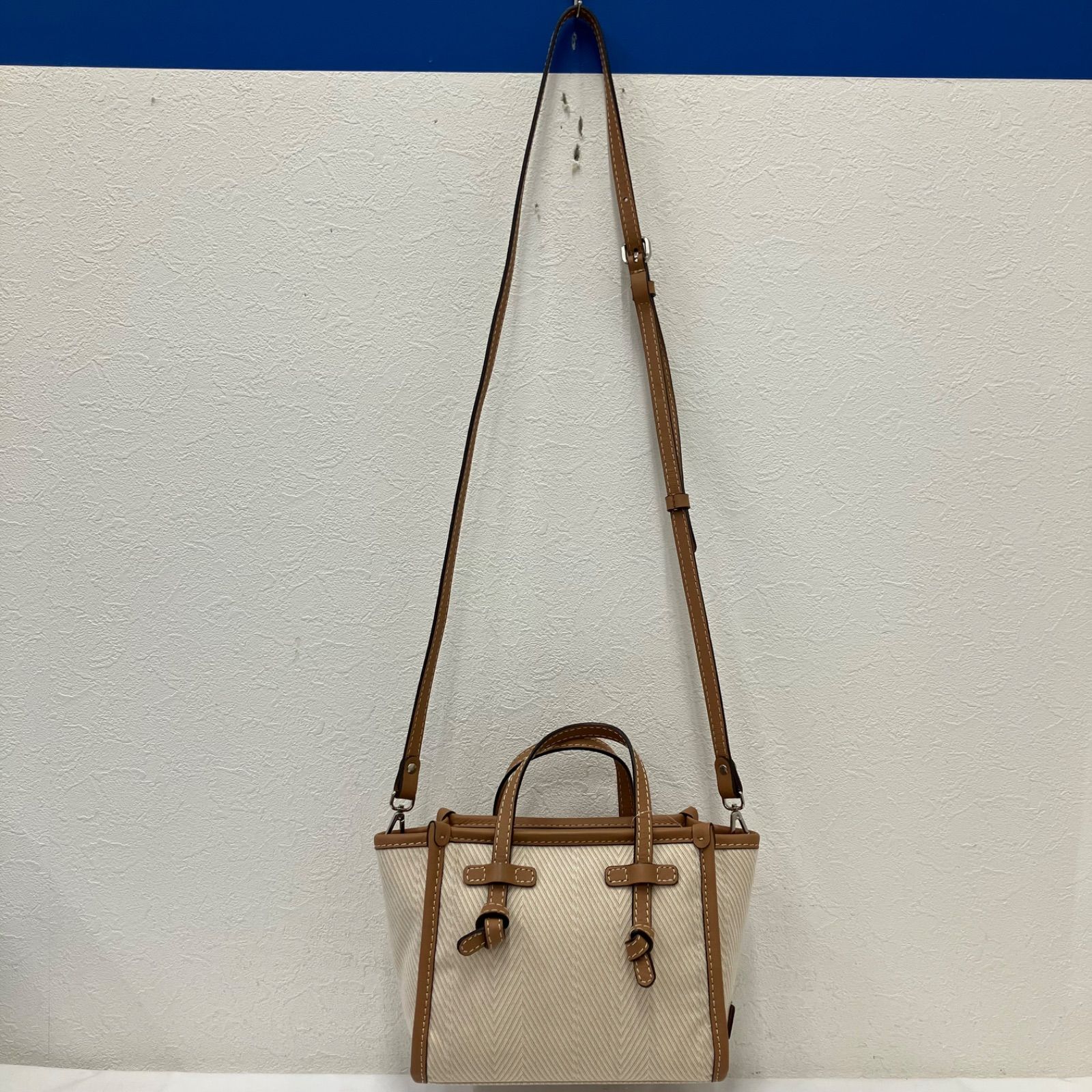 Y4950 【美品】 GIANNI CHIARINI ジャンニキャリーニ ジャンニキアリー
