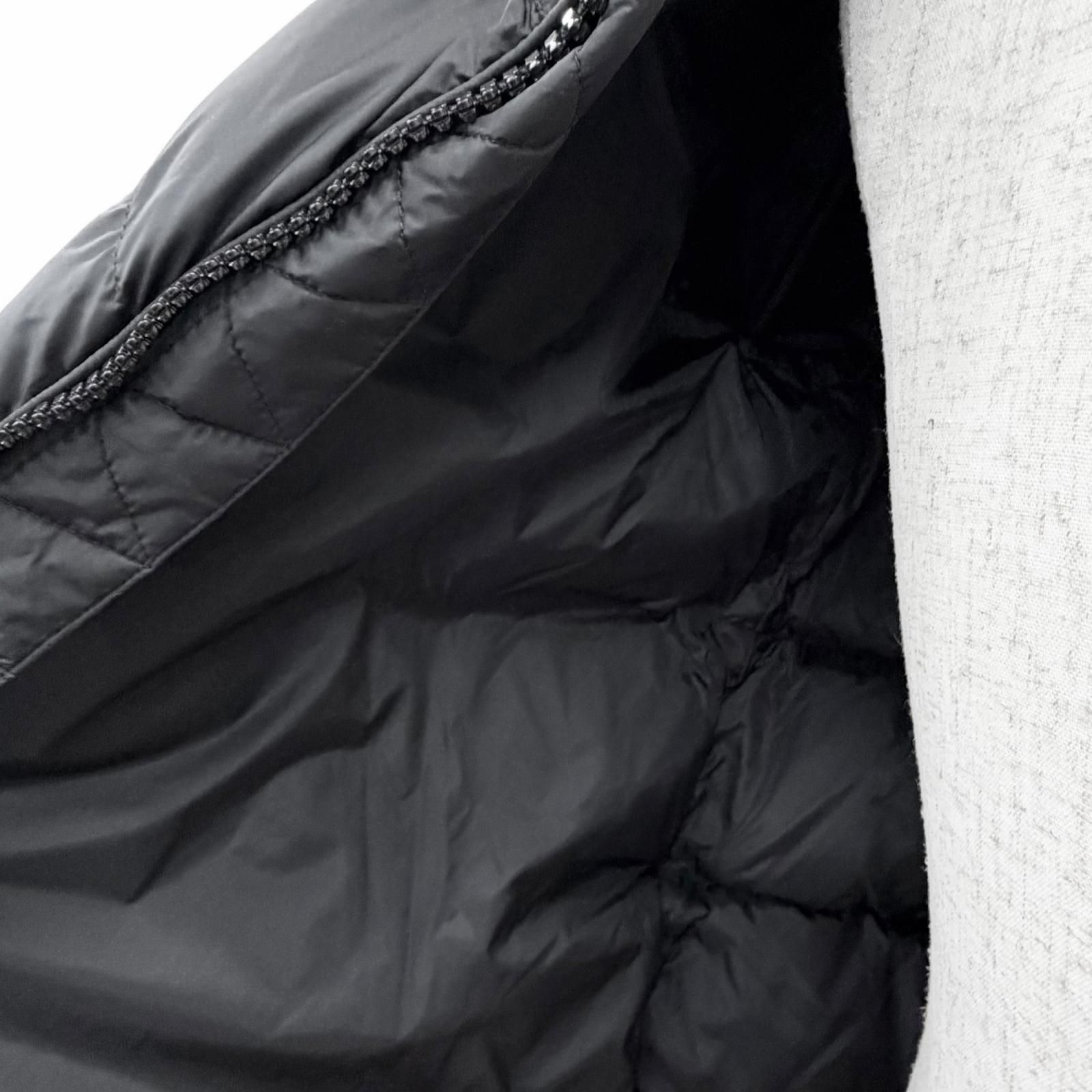 美品△MONCLER モンクレール E20914137825 MARQUE マルク ロゴワッペン 