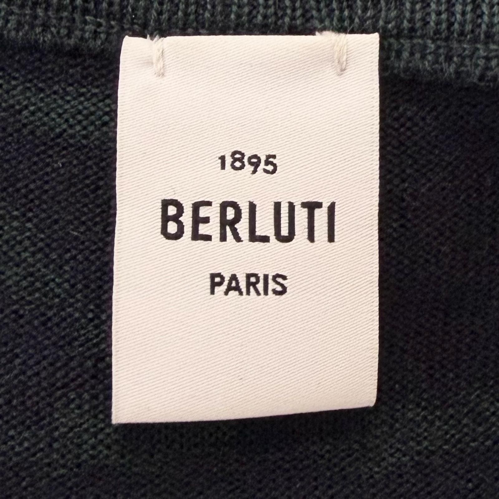極美品□BERLUTI ベルルッティ ウール100％ カリグラフィ スクリット 総柄 薄手 セーター ダークグリーン M イタリア製 正規品 メンズ