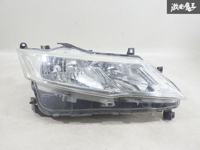 日産 純正 C27 セレナ 前期 ハロゲン ヘッドランプ ヘッドライト 右