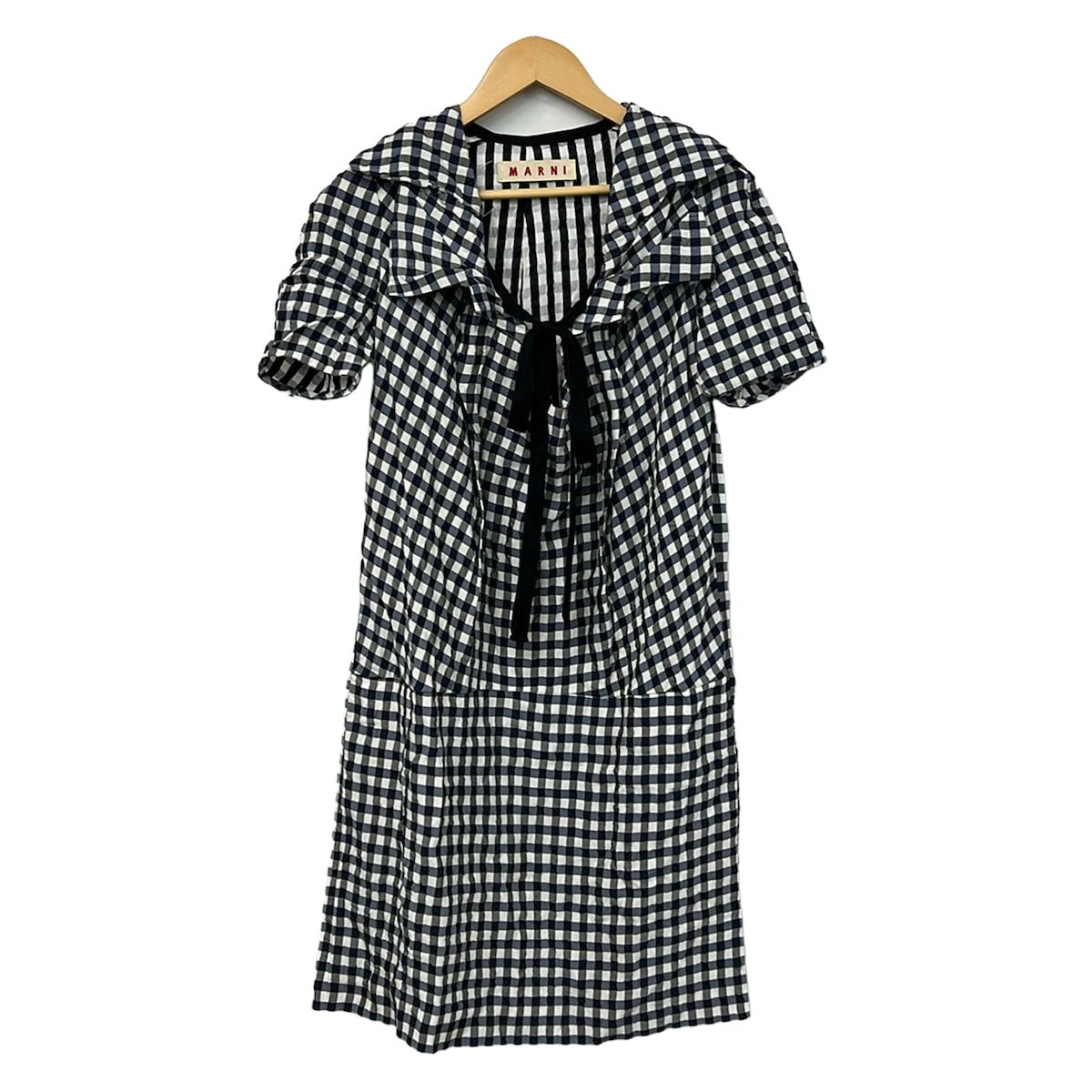 MARNI(マルニ) ワンピース サイズ40 M レディース - 白×黒×ネイビー 半袖/ロング/チェック柄/シワ加工