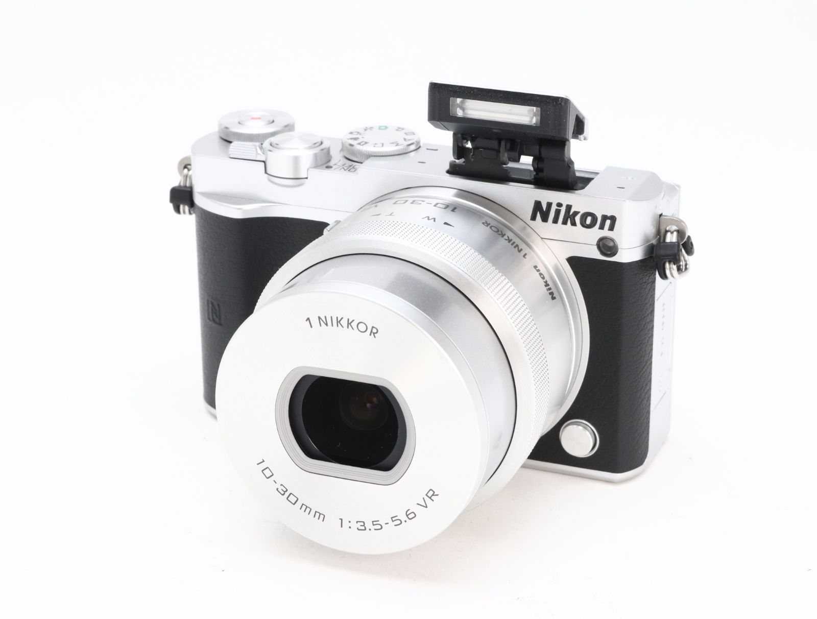 A (美品) Nikon ニコン 1 J5 VR 10-30mm 標準パワーズームレンズキット シルバー シャッター回数1814 初期不良返品対応 66-94