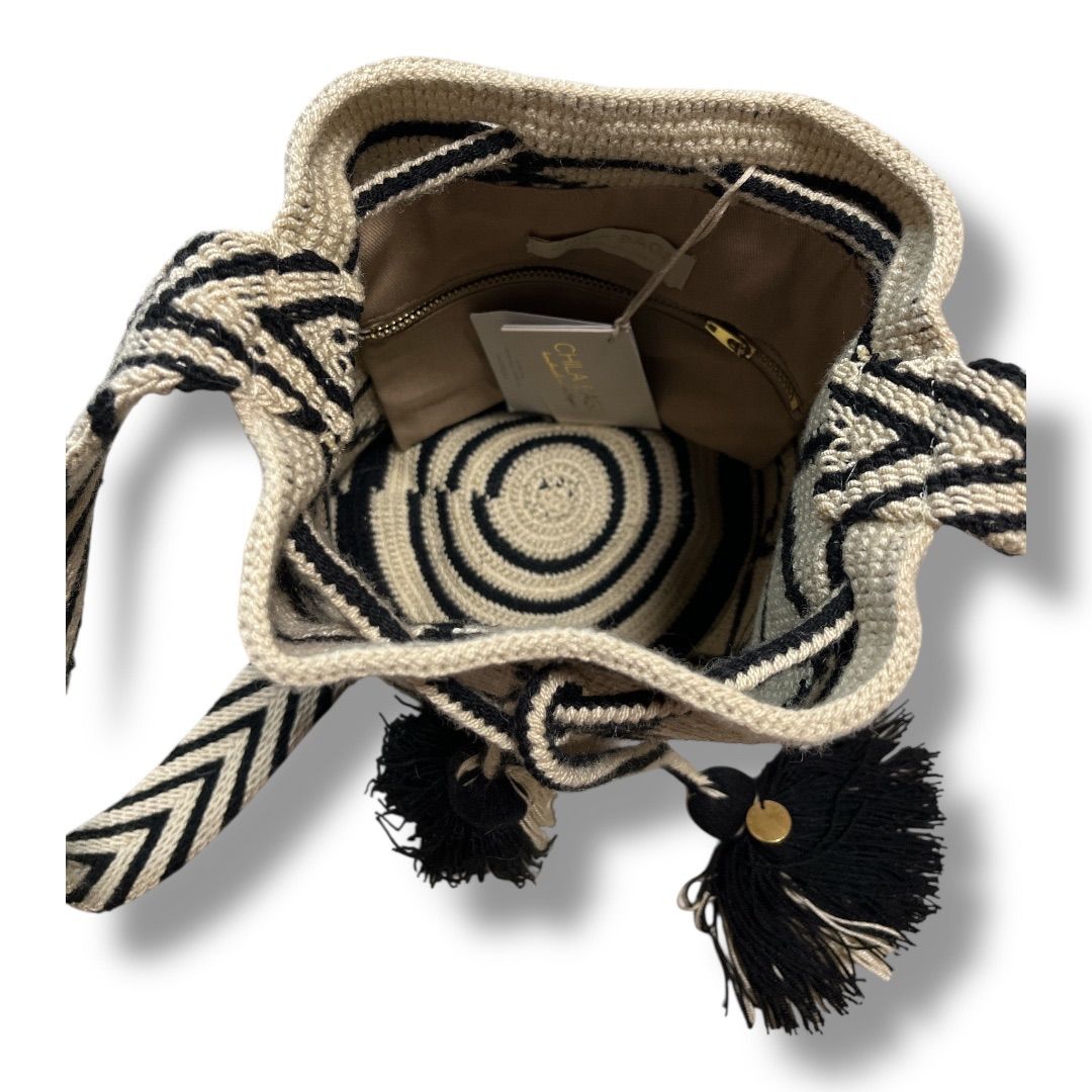 未使用　タグ付き　CHILA BAGS バッグ 未使用 タグ付き CHILA BAGS チラバッグス wayuu bag ショルダーバッグ