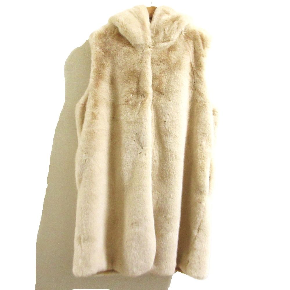 【美品】BARNEYS NEW YORK フード付きフェイクファージレ ベスト 美品 BARNEYS NEWYORK バーニーズニューヨーク フェイクファー