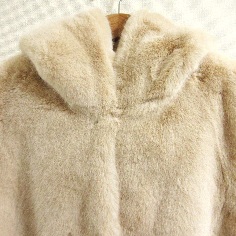 美品 BARNEYS NEWYORK バーニーズニューヨーク フェイクファー