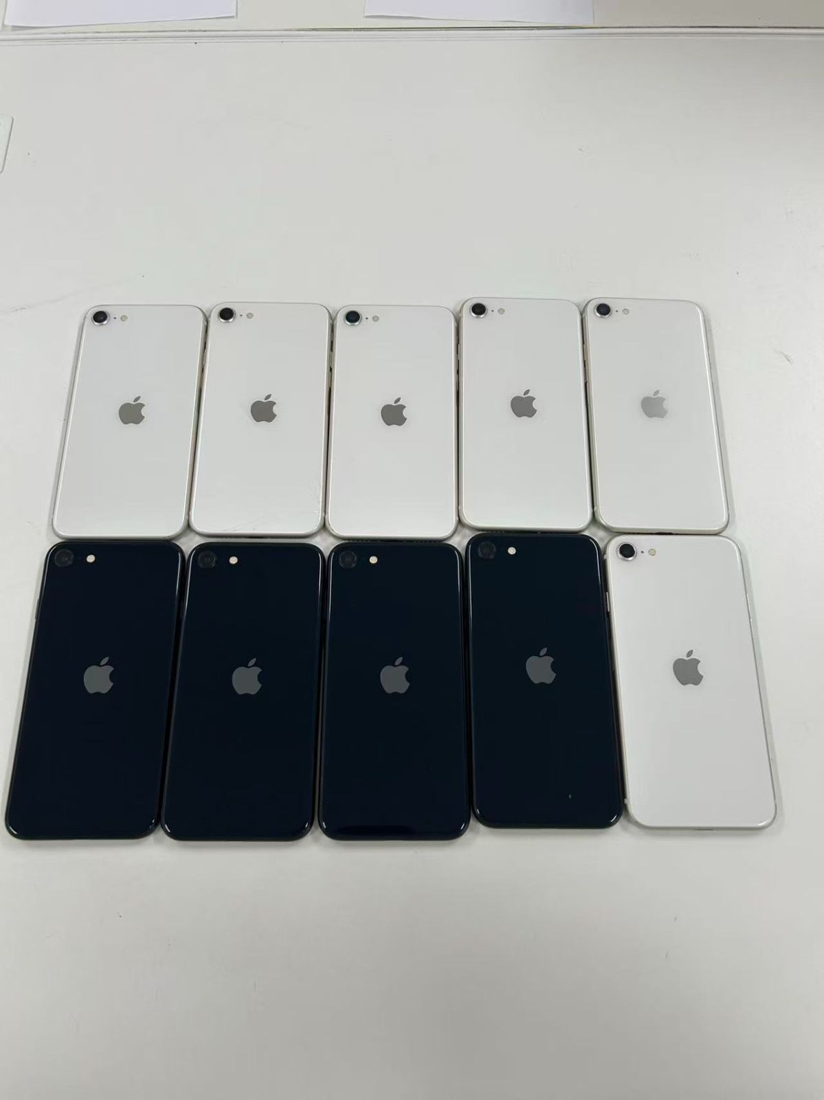 iPhone SE3 部品取り用 『液晶ディスプレイ/LC』×『バックパネル』10セット simトレイなし ⑦