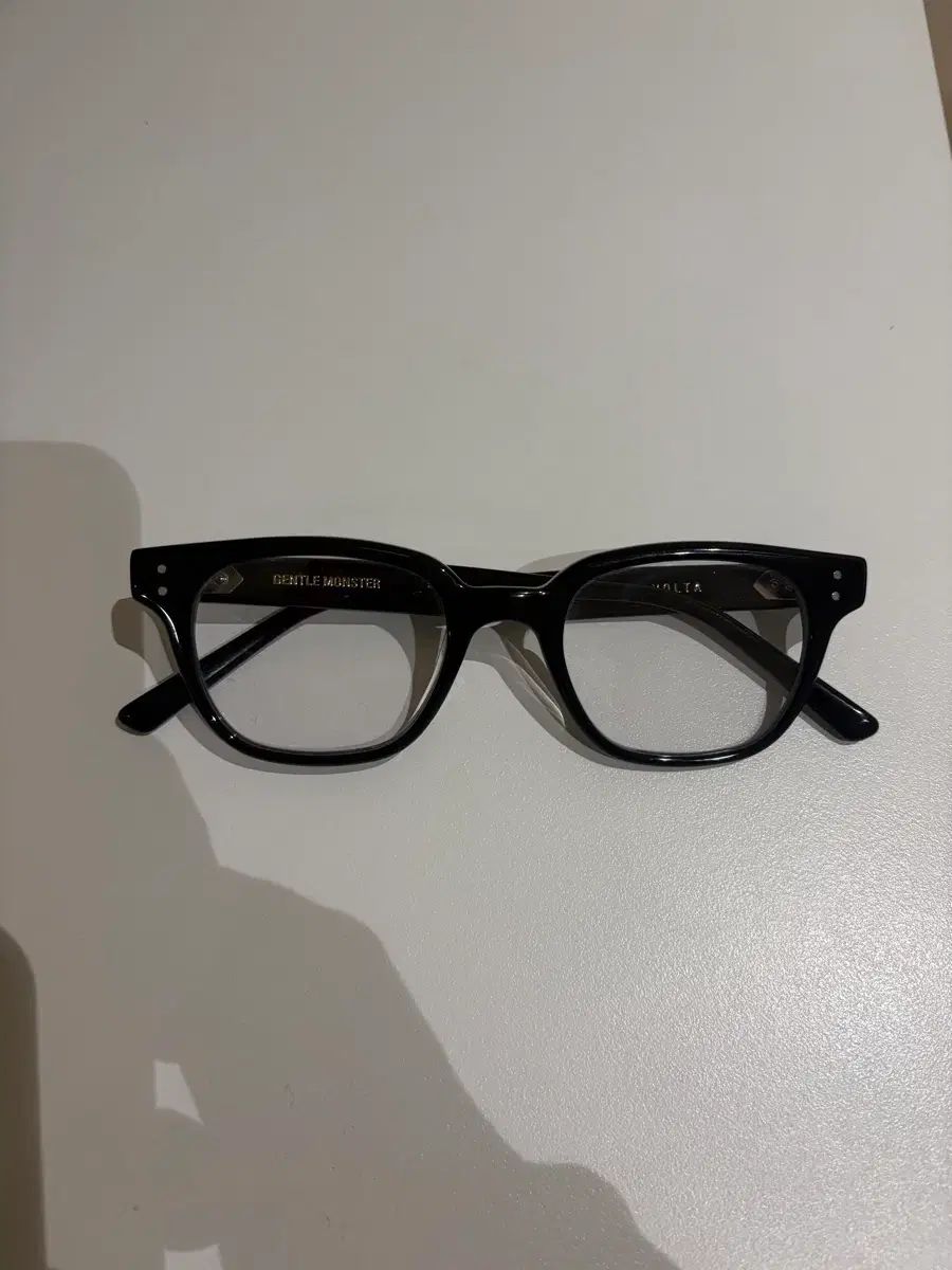 ジェントルモンスター ボルタ