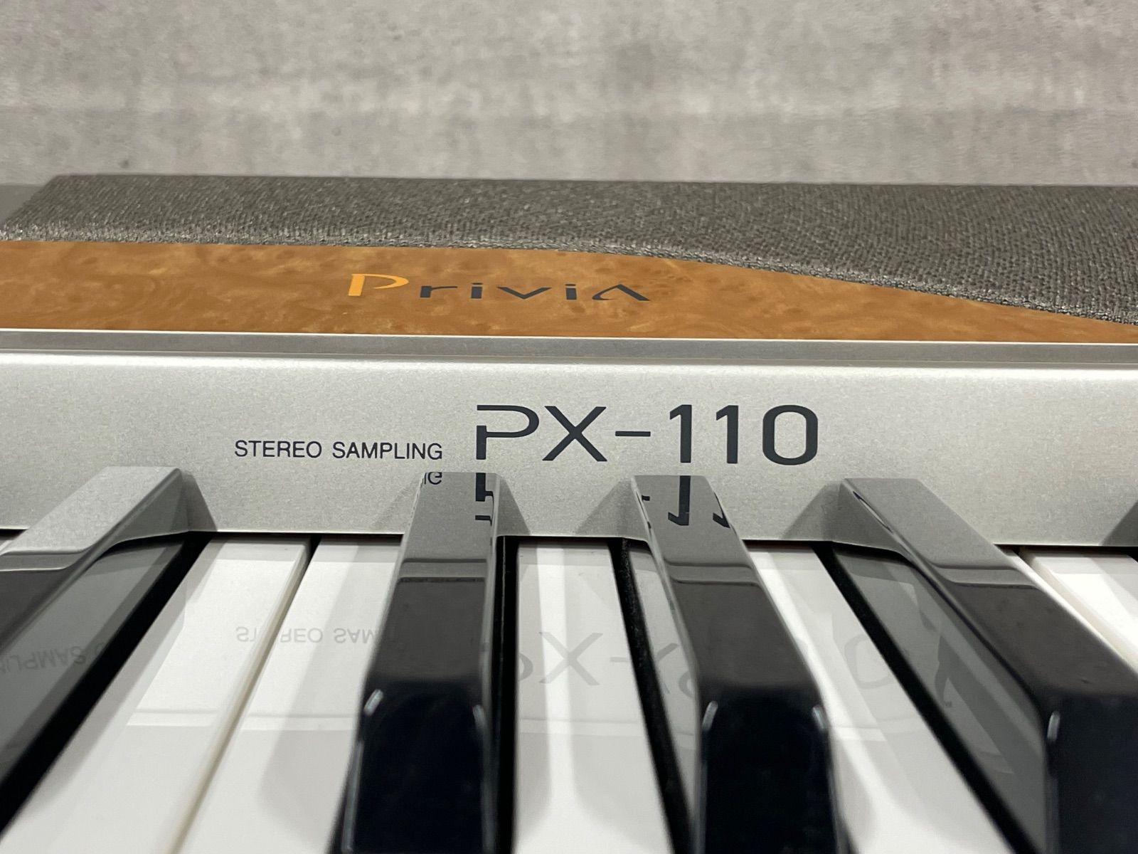 H-06041 CASIO カシオ Privia PX-110 88鍵盤 電子ピアノ 2006年製
