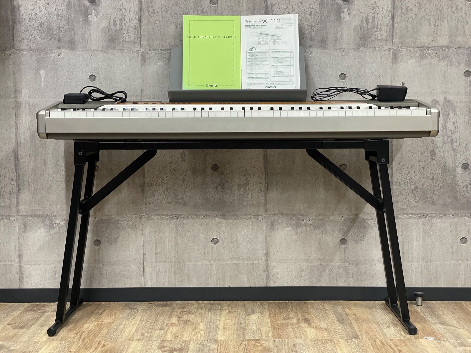 【美品•送料込み】CASIO電子ピアノ Privia PX-110 スタンド付属 H-06041 CASIO カシオ Privia PX-110 88鍵盤 電子ピアノ 2006年製