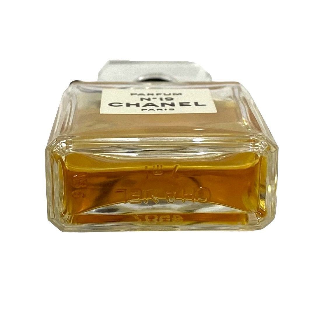 CHANEL】No19 PARFUM/パルファム 7ml ミニボトル 香水/パヒューム
