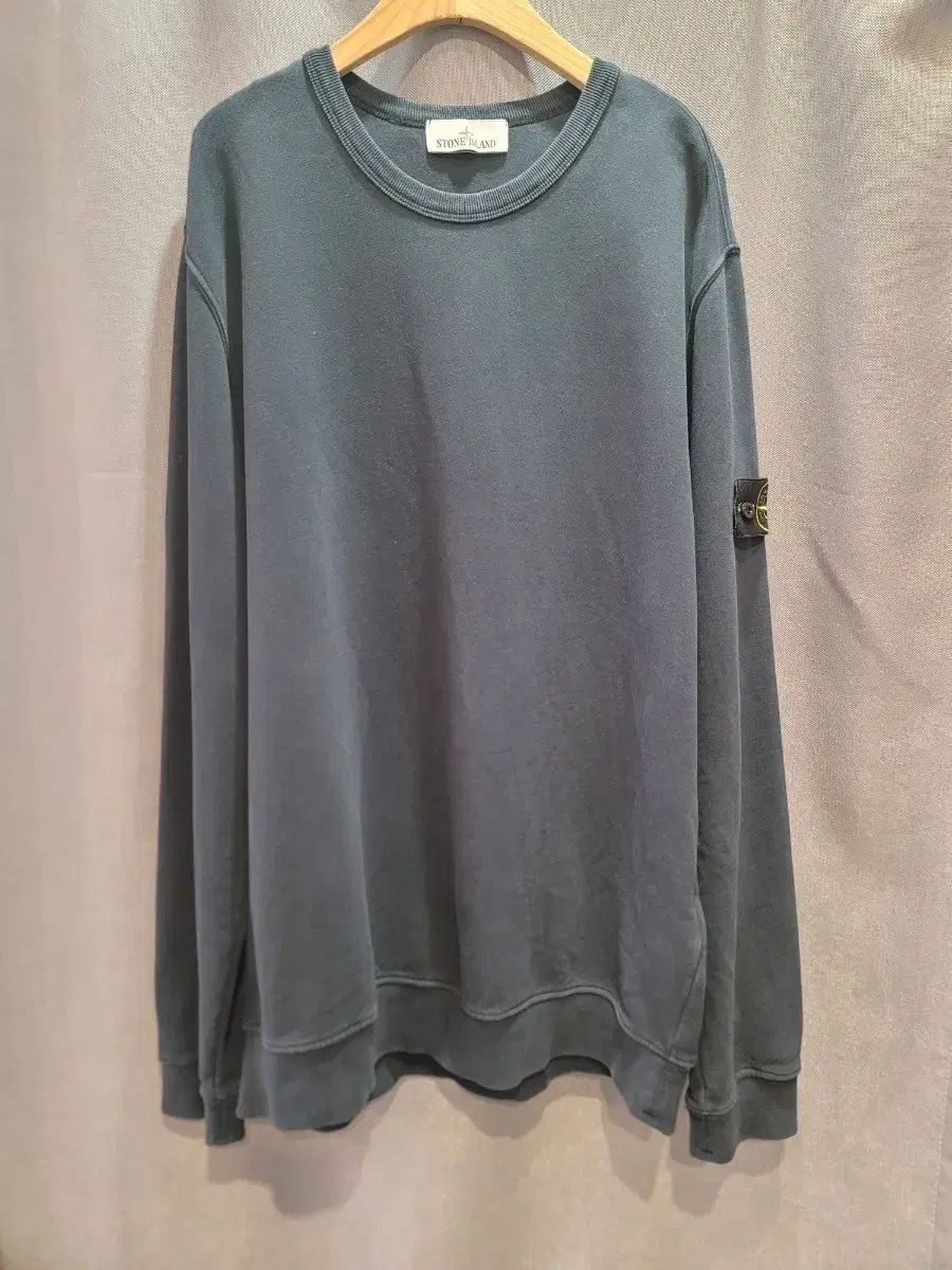 ストーンアイランド スウェット (2XL)