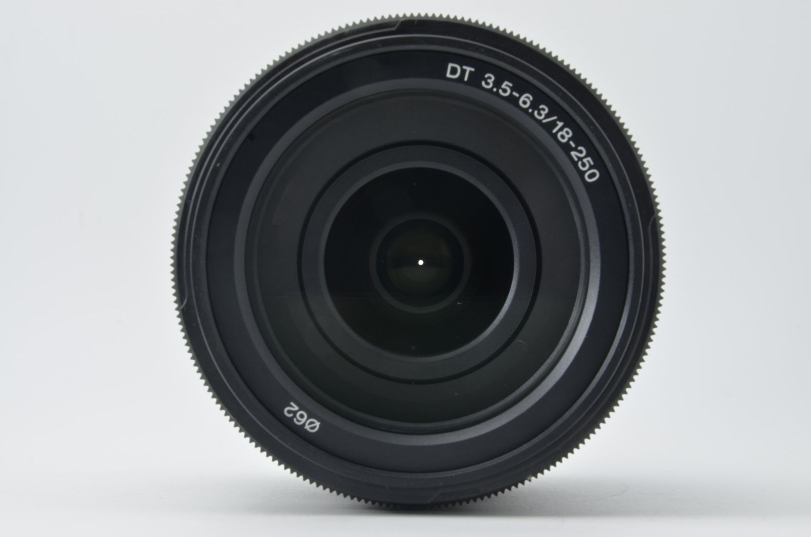 ☆良品☆ ソニー SONY DT 18-250mm F3.5-6.3 SAL18250 aマウント L4397