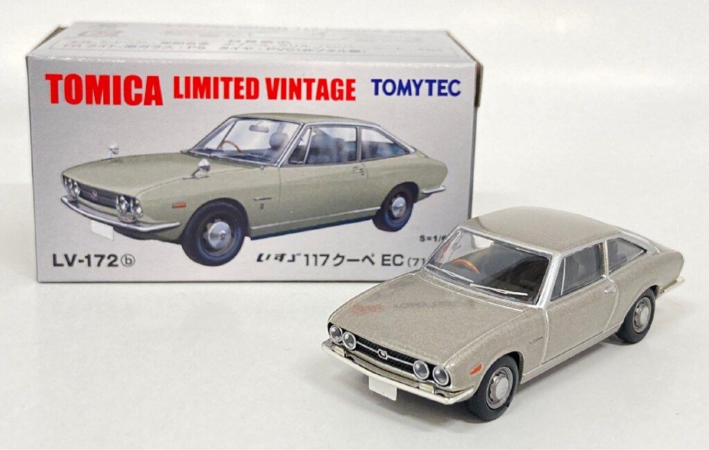 TOMYTEC TOMICA LIMITED VINTAGE Isuzu 117 Coupe EC (71) (Silver) LV-172b