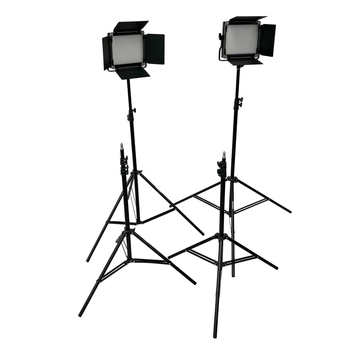 NEEWER NL660 ビデオライト 2点セット 三脚4本 アンブレラレフ板 バッグ セット カメラ周辺機器 中古 Y11290555