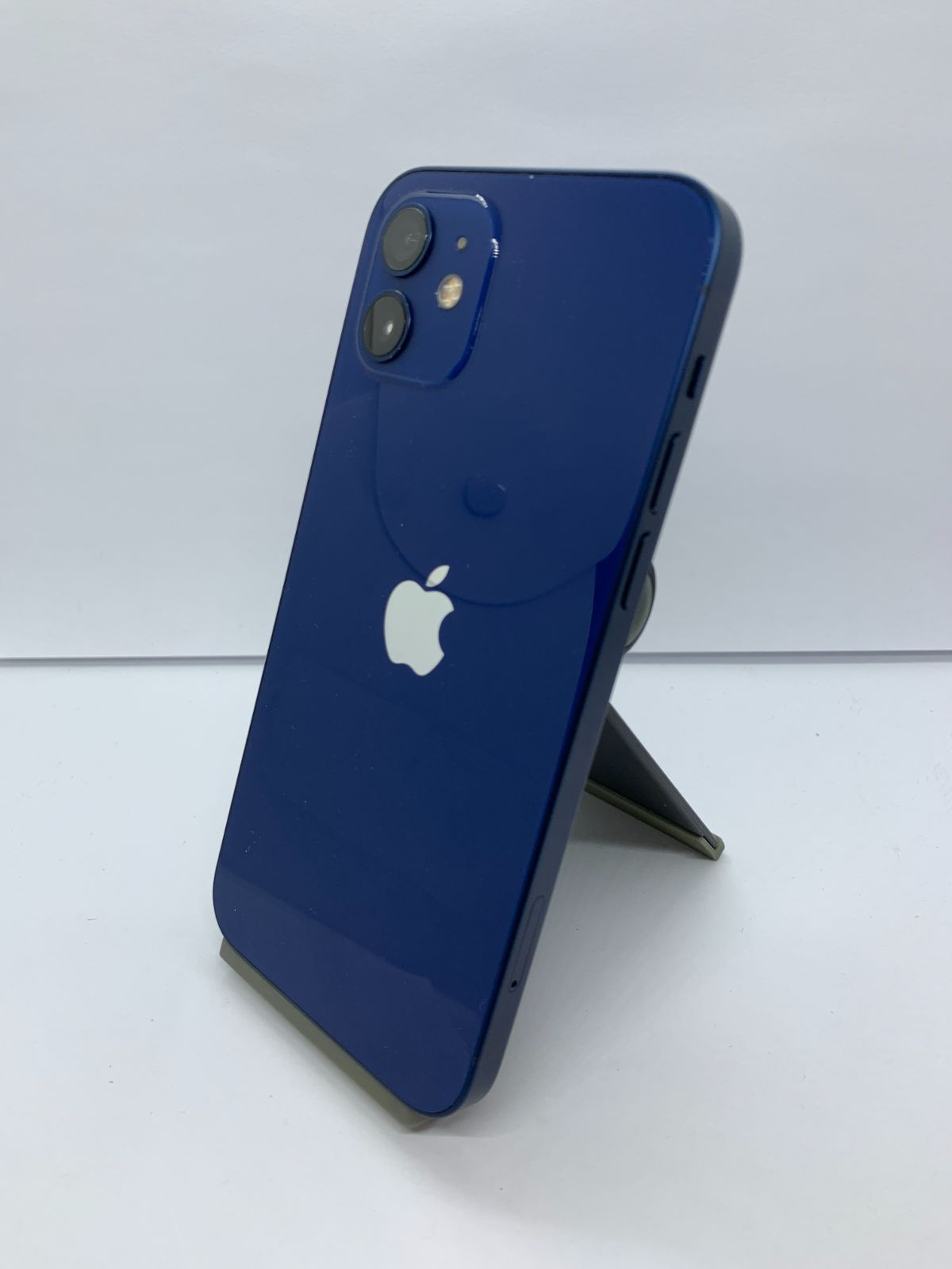 中古・画面キズ有】iPhone 12 64GB ブルー SIMロック解除済 - メルカリ