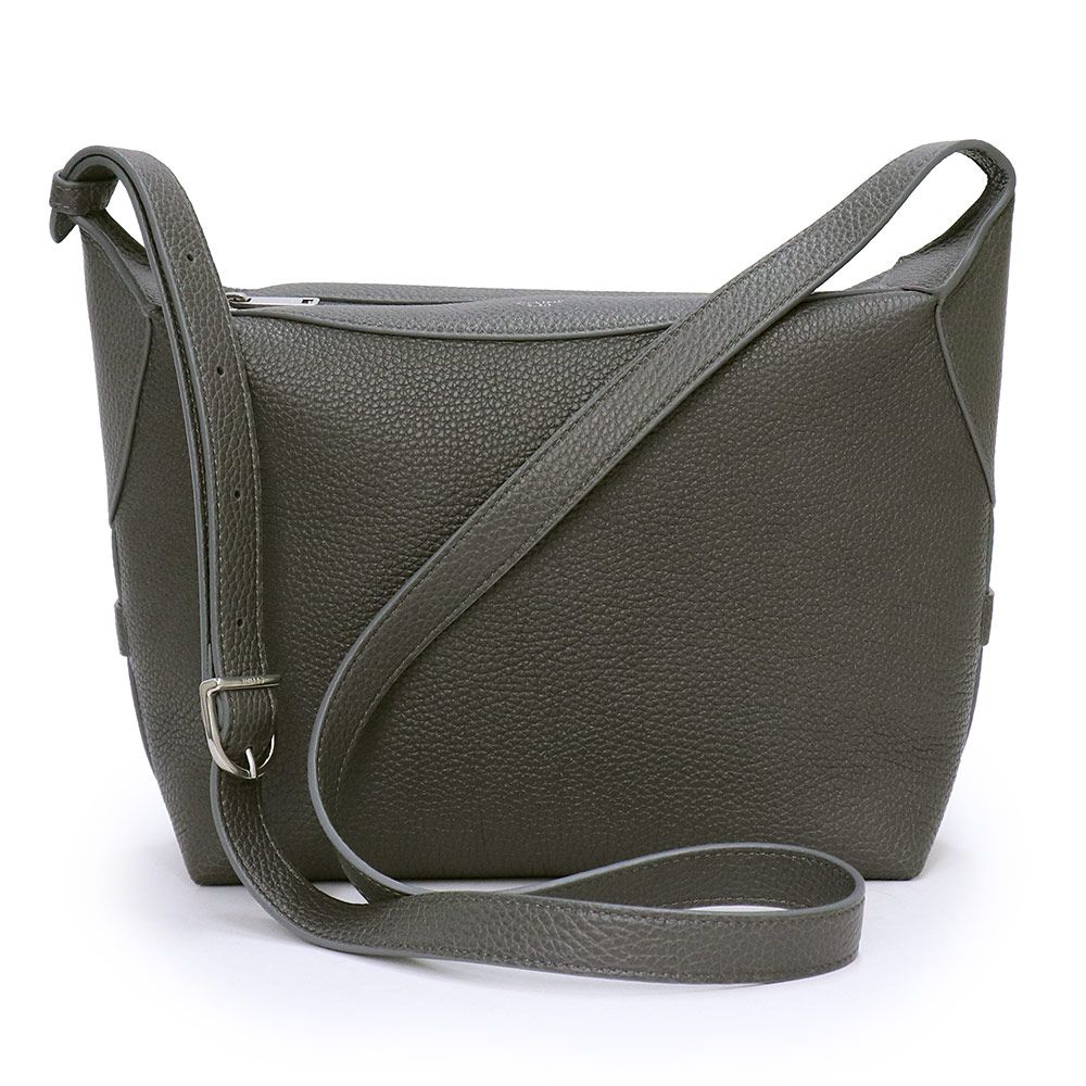 セリーヌ 122333GT7 ハリー クロスボディバッグ カーフスキン グレー ショルダー 斜め掛け レザー シルバー金具 CELINE（新品・未使用品） セリーヌ 122333GT7 ハリー クロスボディバッグ カーフスキン グレー