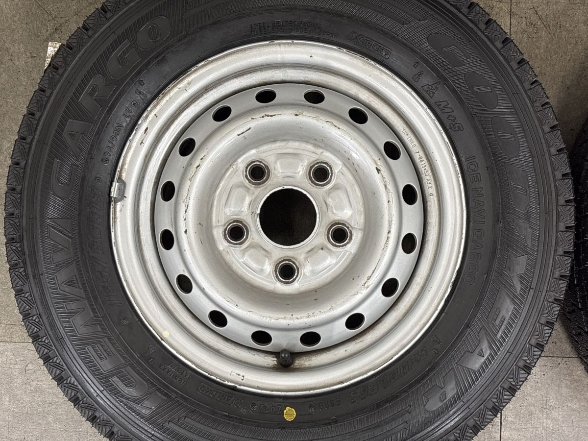 バリ溝】ダイハツ 純正 13in 5J +50 PCD114.3 グッドイヤー アイスナビ