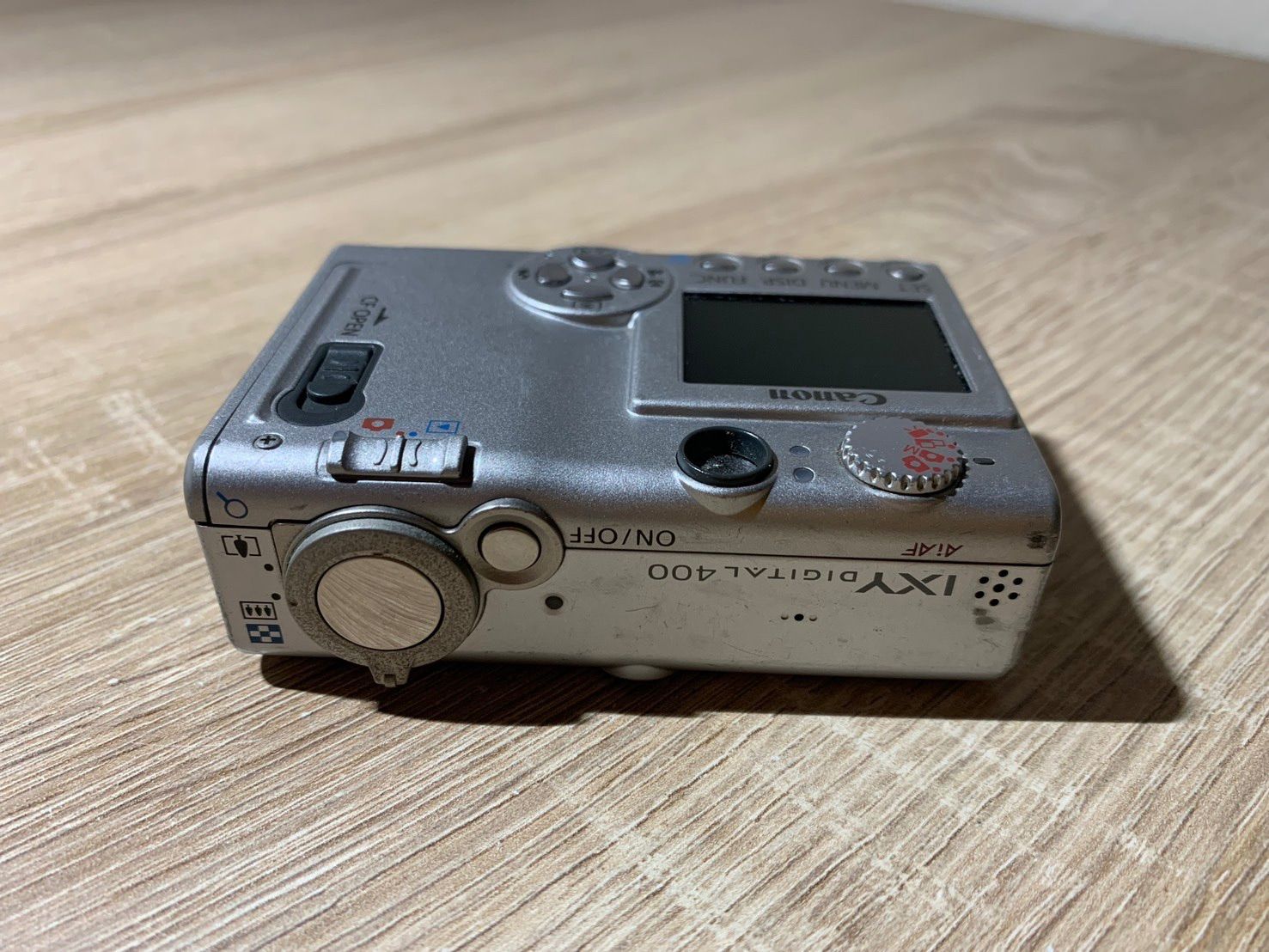 1699 Canon IXY DIGITAL 400 シルバー ジャンク品 デジカメ【コ