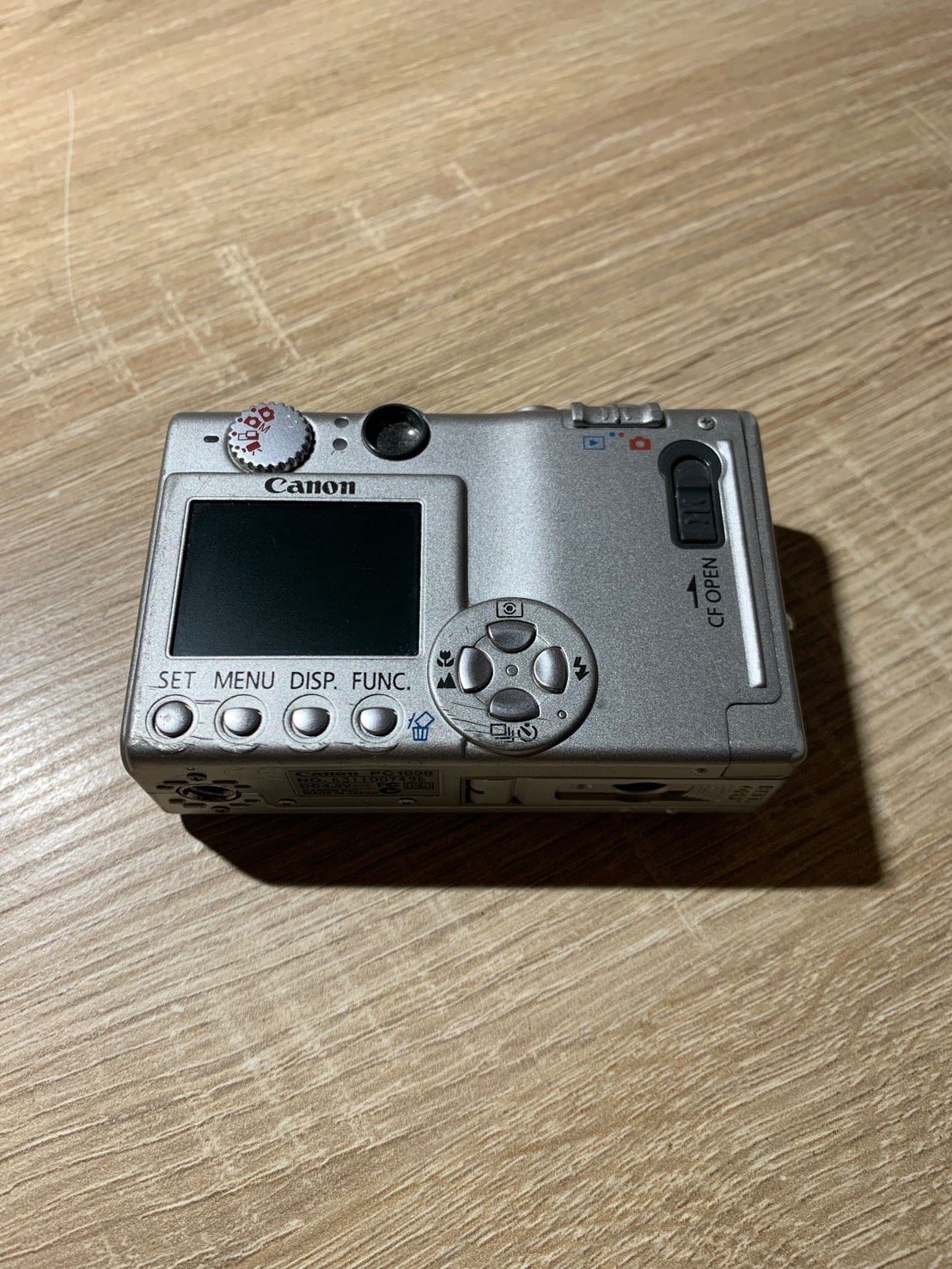 1699 Canon IXY DIGITAL 400 シルバー ジャンク品 デジカメ【コ