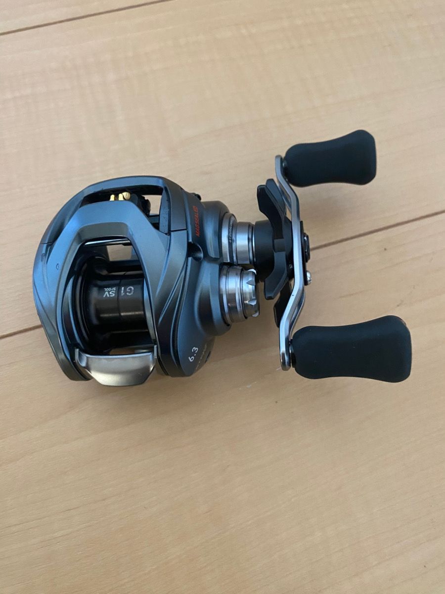 美品 ダイワ 21 スティーズ A TW HLC 6.3R 右ハンドル STEEZ ベイトリール MAG-Z BOOST DAIWA 日本製