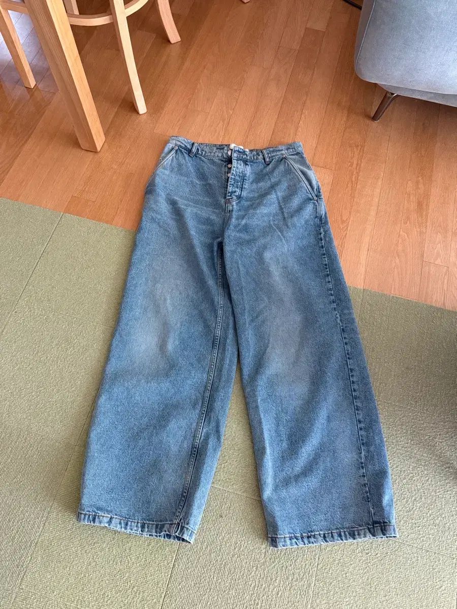 アミ デニム 11,058円