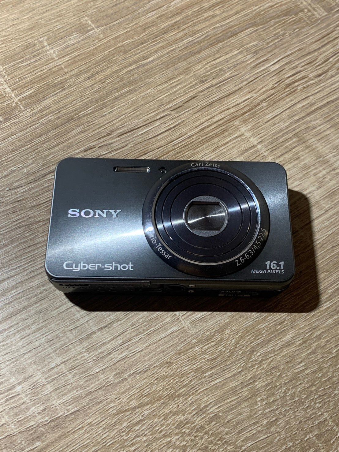 1691 Sony Cyber-Shot DSC-W570 シルバー 動作確認済み デジカメ【ネ】