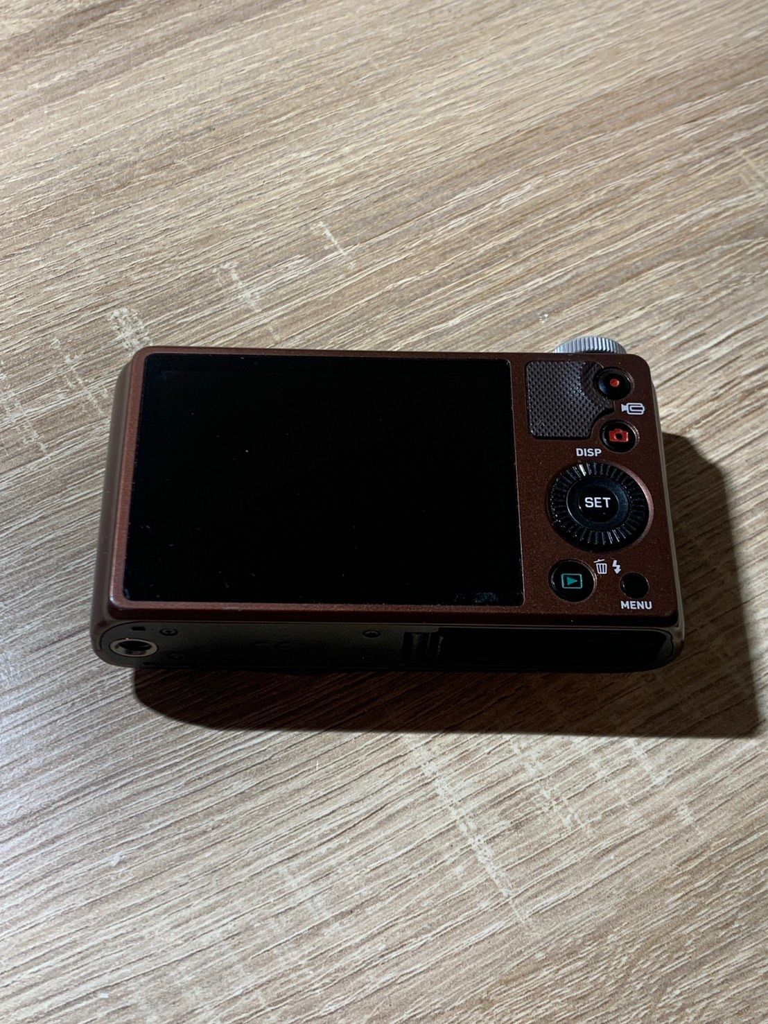 1700 Casio EXILIM EX-ZR700 ブラウン 動作確認済み やや訳アリ【コ