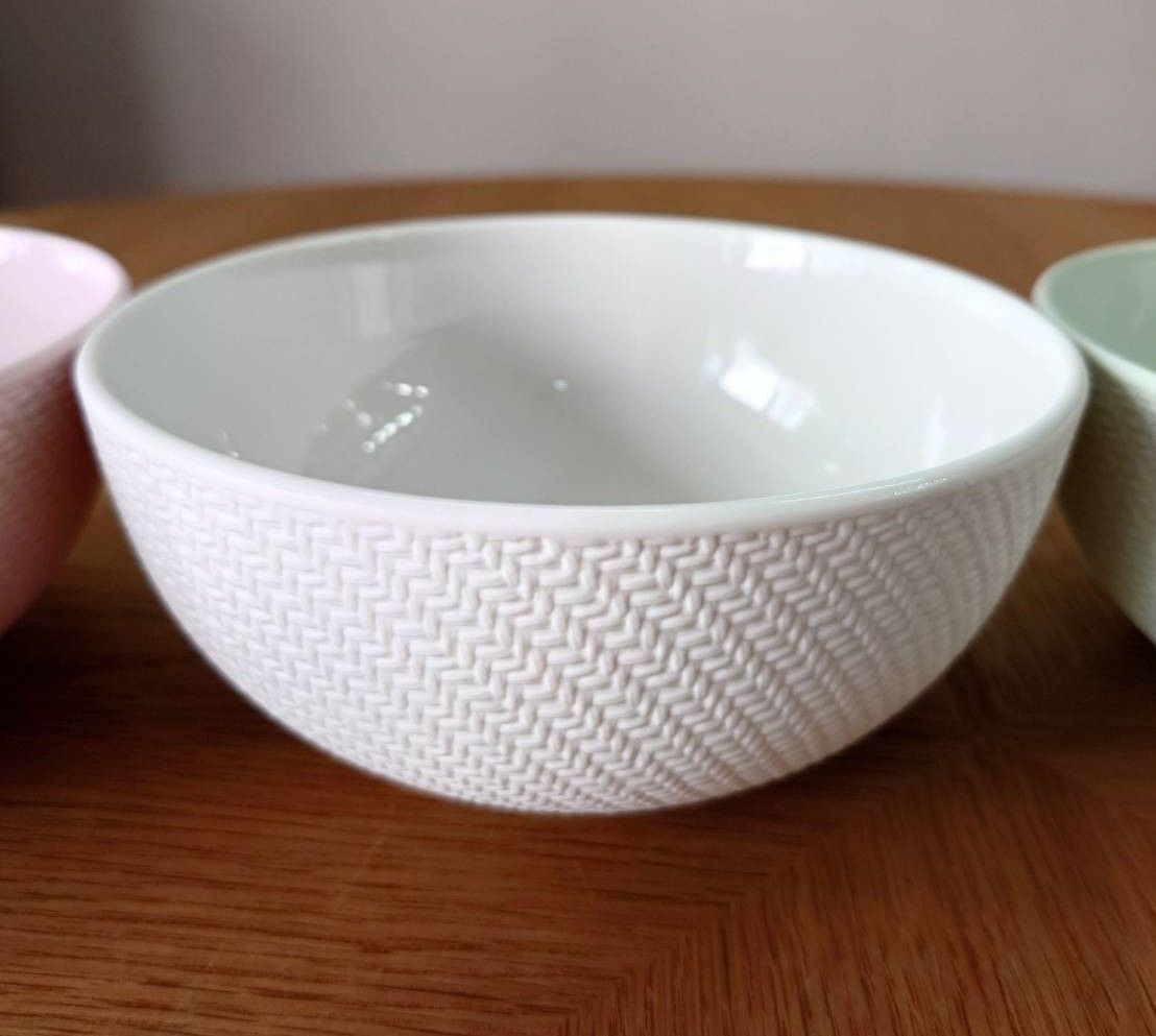 ローゼンタール オリガミ＊白磁 ボウル：未使用 プレート：美品 廃盤 Rosenthal ローゼンタール KUMI クミ ボウル 15.5㎝ 4色セット - メルカリ
