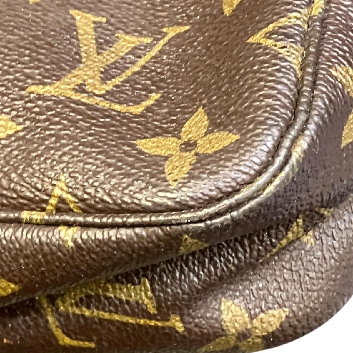 美品✨ ルイヴィトン トゥルース トワレット23 モノグラム クラッチバッグ ルイ・ヴィトン LOUIS VUITTON トゥルーストワレット23 モノグラム