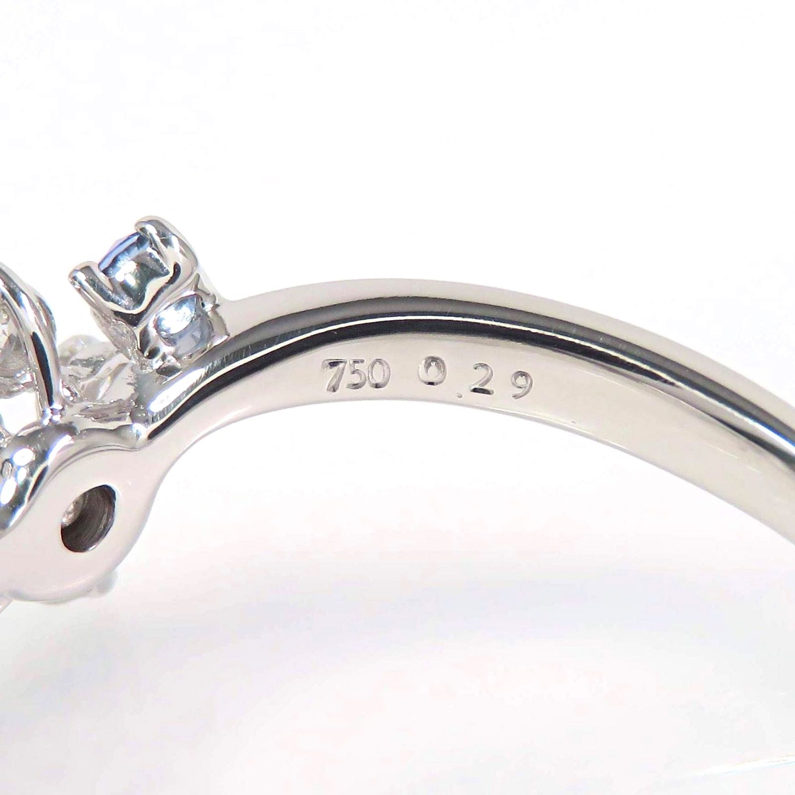 TASAKI タサキ 750 マルチ石 ダイヤモンド フラワー リング ホワイト 