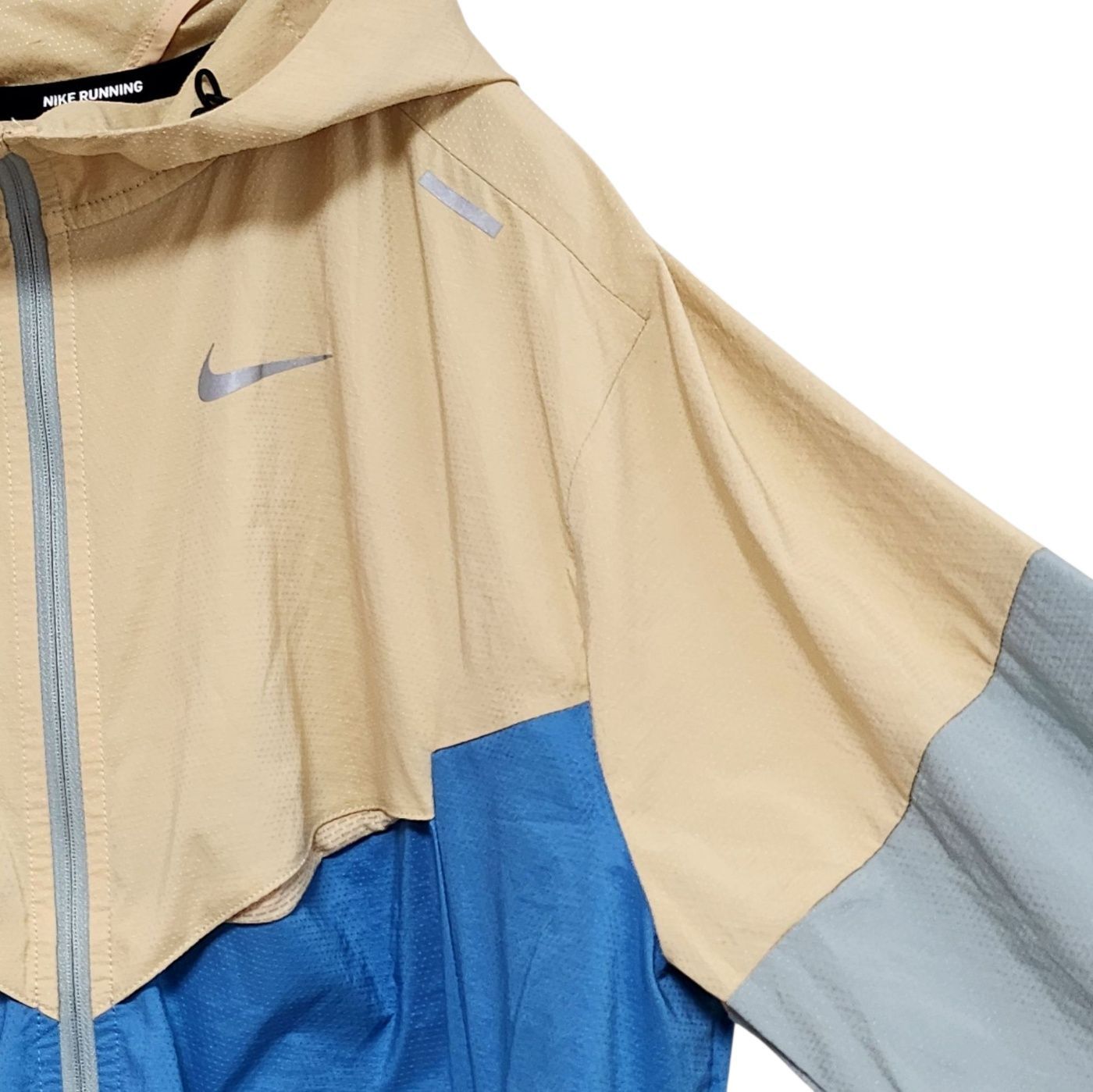 美品】ナイキ NIKE RUNNING ウィンドブレーカー ナイロンパーカー 