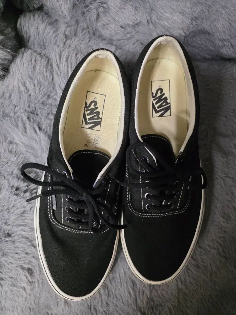 VANS ヴァンズ アセンティック 黒白 スニーカー 280 ユニセックス 状態 良好