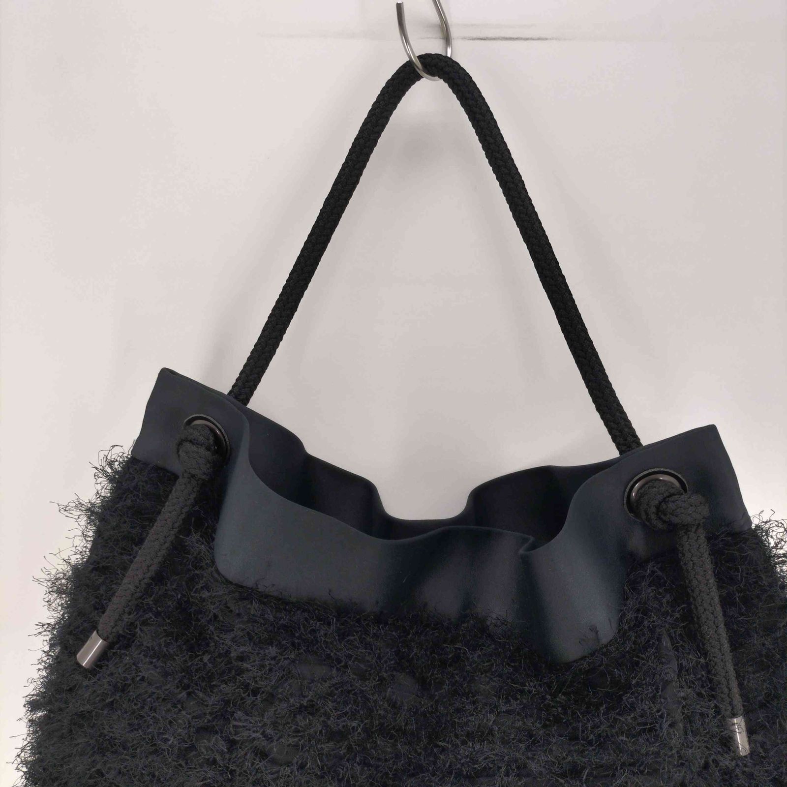 プリーツプリーズイッセイミヤケ PLEATS PLEASE ISSEY MIYAKE ファー