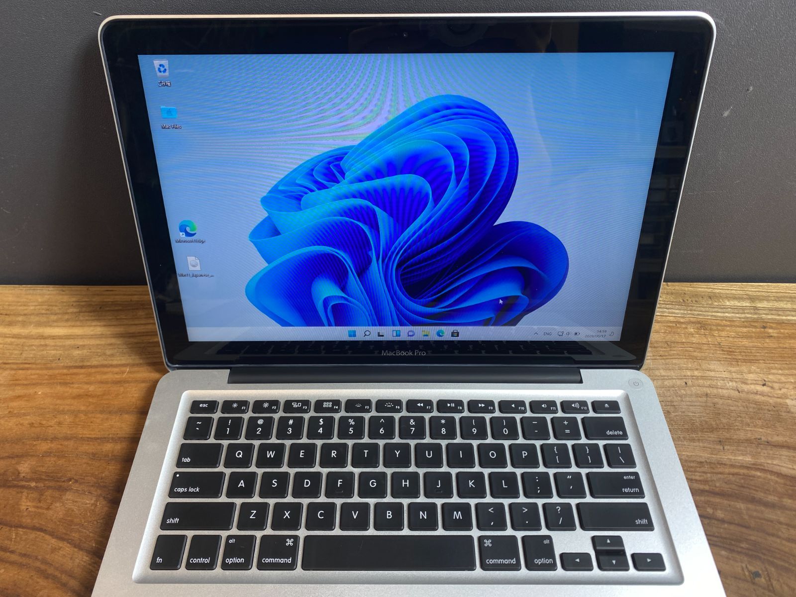美品 MacBook Pro 16GB/SSD512GB Win11 Office付 - メルカリ