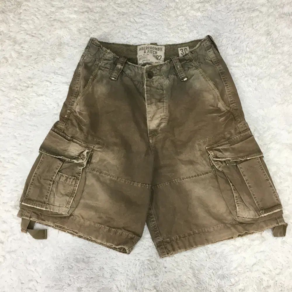 アバクロンビー ウォッシュ ハーフパンツ FF17