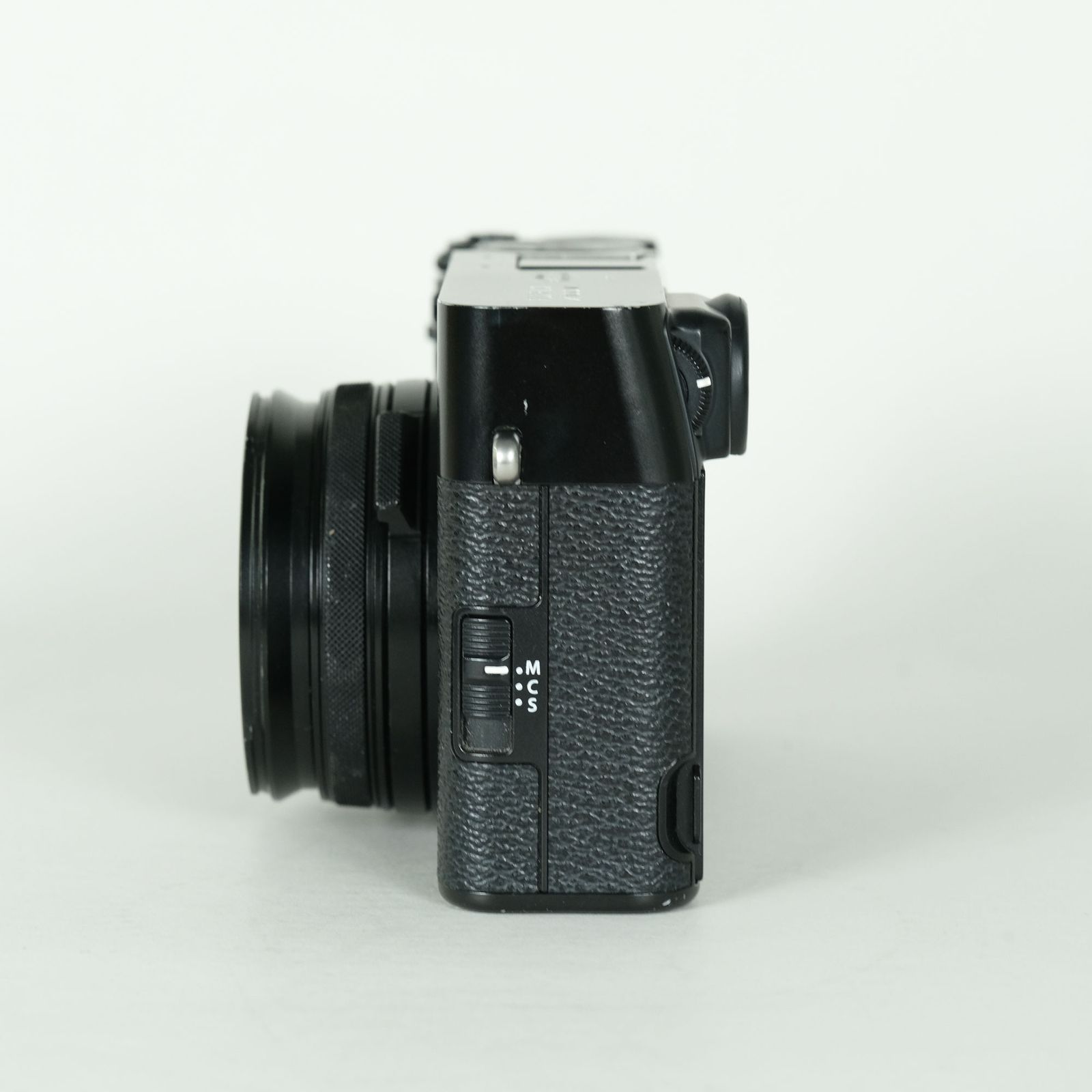 並品 | シャッター数11,900回] FUJIFILM X100V ブラック | コンパクト